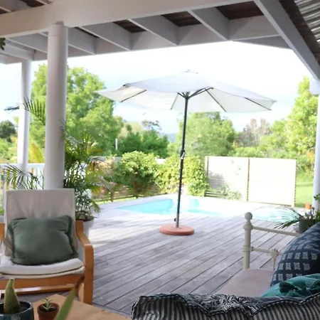 Lush Spacious Family Home Between Beach & Town Knysna Exterior photo
