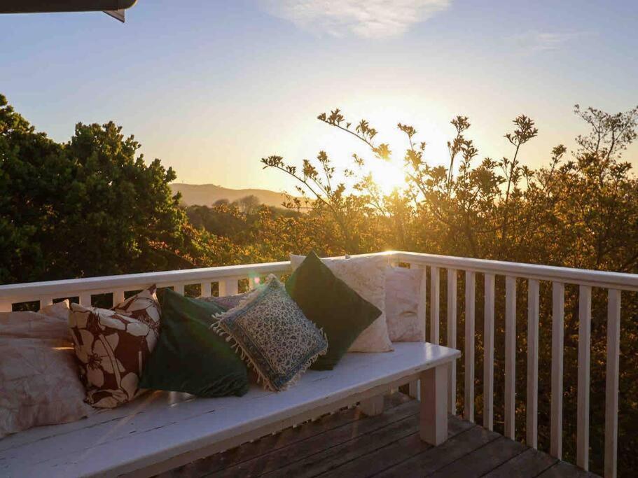 Lush Spacious Family Between & Town Holiday home