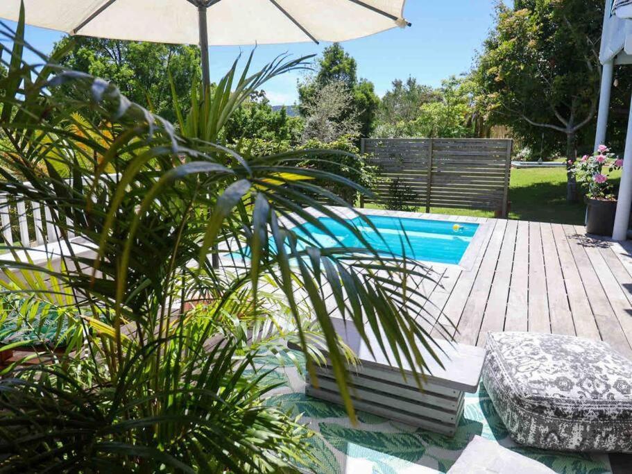 Lush Spacious Family Between & Town Holiday home