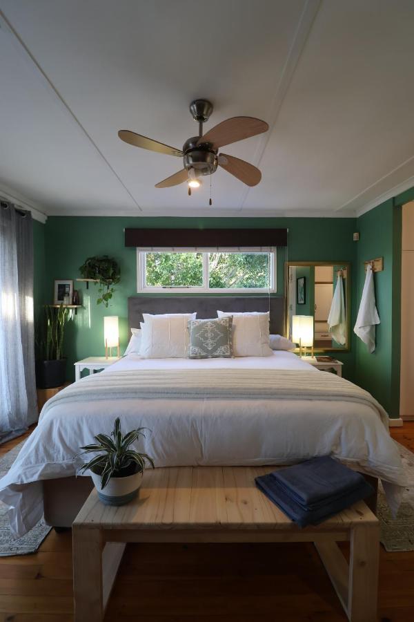 Lush Spacious Family Between & Town * Knysna